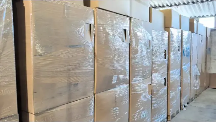 Nieodebrane paczki Amazon — koperty i torby MIX